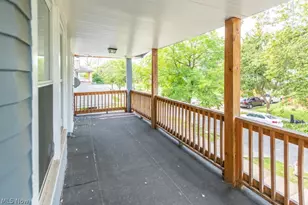 917 Helmsdale Rd, Cleveland Heights, OH 44112 - Photo 27