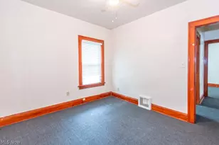 917 Helmsdale Rd, Cleveland Heights, OH 44112 - Photo 19