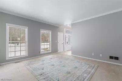 477 Misty Lane, Akron, OH 44321 - Photo 13