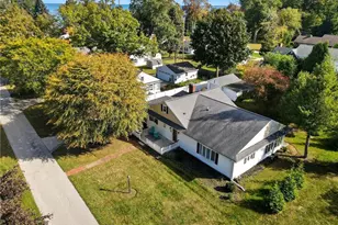 1122 Locust Dr, Ashtabula, OH 44004 - Photo 5