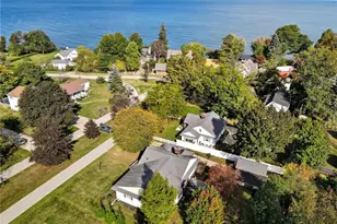 1122 Locust Dr, Ashtabula, OH 44004 - Photo 7