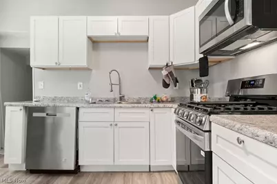 1842 Crawford Road, Loveland, OH 44106 - Photo 7