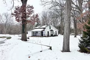 1554 Woods Rd, Akron, OH 44306 - Photo 47