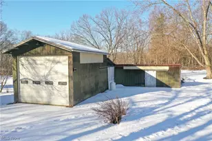 1554 Woods Rd, Akron, OH 44306 - Photo 37