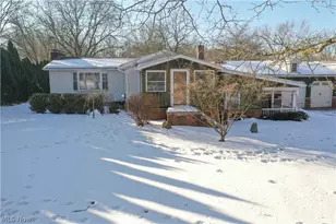 1554 Woods Rd, Akron, OH 44306 - Photo 29