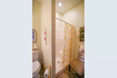 1554 Woods Road, Akron, OH 44306 - Photo 17