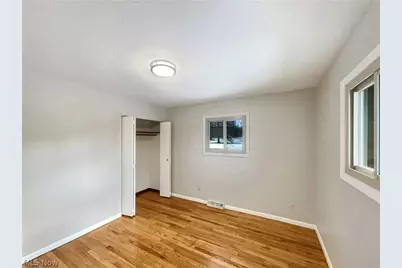 11001 Shaker Drive, North Royalton, OH 44133 - Photo 7