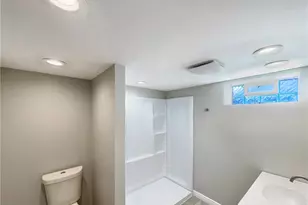 11001 Shaker Dr, North Royalton, OH 44133 - Photo 15