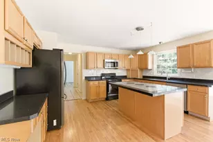 34390 Appleview Way, Solon, OH 44139 - Photo 15