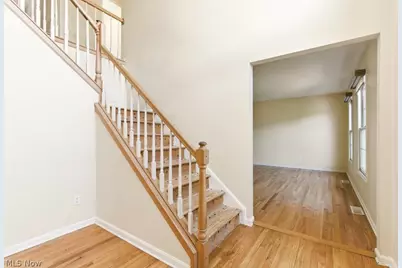 34390 Appleview Way, Solon, OH 44139 - Photo 3