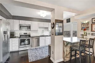 12500 Edgewater Dr, Oakwood, OH 44107 - Photo 9