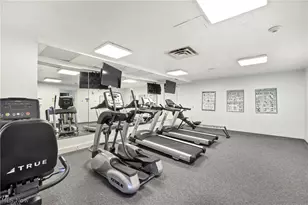 12500 Edgewater Dr, Oakwood, OH 44107 - Photo 33