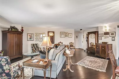 12500 Edgewater Drive #1202, Oakwood, OH 44107 - Photo 5