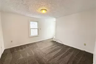 2140 12th St SW, Akron, OH 44314 - Photo 9