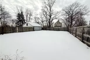 2140 12th St SW, Akron, OH 44314 - Photo 5