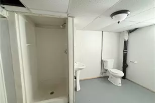 2140 12th St SW, Akron, OH 44314 - Photo 17