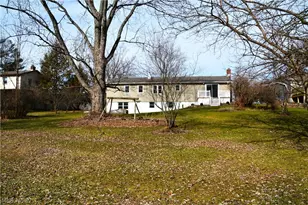 2405 Weymouth Rd, Hinckley, OH 44233 - Photo 7