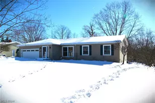 2405 Weymouth Rd, Hinckley, OH 44233 - Photo 9