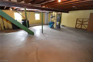 2405 Weymouth Rd, Hinckley, OH 44233 - Photo 35