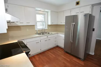 2405 Weymouth Road, Hinckley, OH 44233 - Photo 19