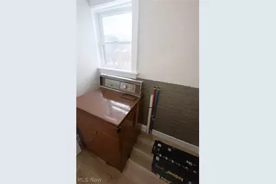 1105 Tremont Avenue SW, Massillon, OH 44647 - Photo 17