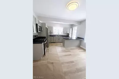 1105 Tremont Avenue SW, Massillon, OH 44647 - Photo 9