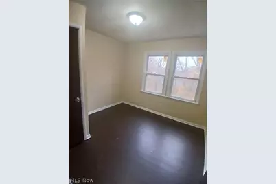 21 Zents Avenue, Youngstown, OH 44505 - Photo 11