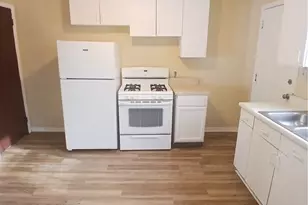 21 Zents Ave, Youngstown, OH 44505 - Photo 3