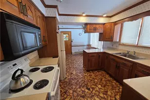 800 Weber Ave NE, North Canton, OH 44720 - Photo 9