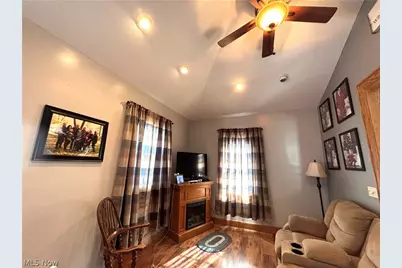 226 S Elm Street, Columbiana, OH 44408 - Photo 11