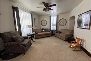 226 S Elm St, Columbiana, OH 44408 - Photo 9