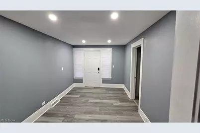 1089 E 66th Street, Loveland, OH 44103 - Photo 5