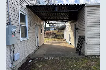 1032 Race Street, Zanesville, OH 43701 - Photo 9