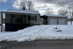 1032 Race St, Zanesville, OH 43701 - Photo 1