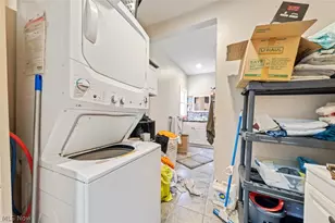 1452 W 48th St, Loveland, OH 44102 - Photo 15