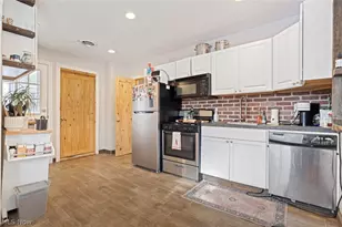 1452 W 48th St, Loveland, OH 44102 - Photo 29