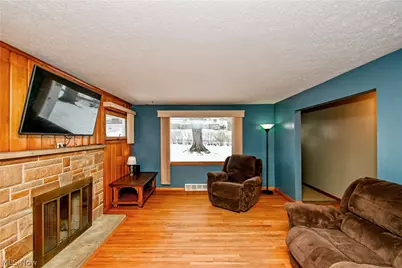 3218 Pickle Road, Akron, OH 44312 - Photo 3