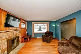 3218 Pickle Rd, Akron, OH 44312 - Photo 3