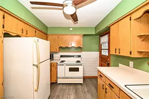 3218 Pickle Rd, Akron, OH 44312 - Photo 7