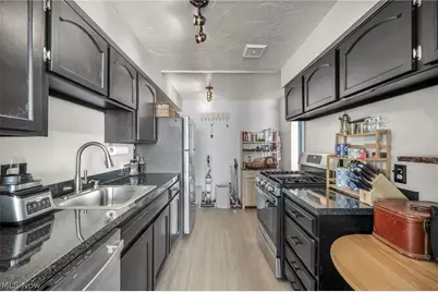 12900 Lake Avenue, Oakwood, OH 44107 - Photo 15