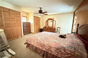 750 Cross St, Newcomerstown, OH 43832 - Photo 17