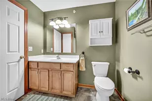 1259 SW Lauren Crest Street SW, Hartville, OH 44632 - Photo 15