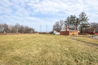 7256 Markal Drive, Loveland, OH 44130 - Photo 27