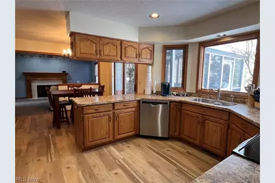 2757 Candace Court, Uniontown, OH 44685 - Photo 13