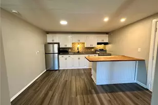 676 S Shore Ct, Vermilion, OH 44089 - Photo 9