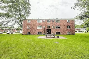 676 S Shore Ct, Vermilion, OH 44089 - Photo 25