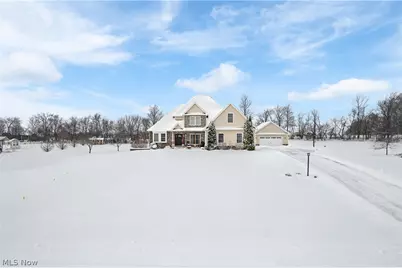 2015 Osage Trail, Wadsworth, OH 44281 - Photo 3
