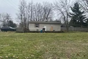 360 James Ave, Akron, OH 44312 - Photo 5