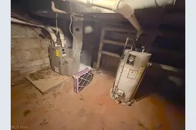 152 3rd Street SW, New Philadelphia, OH 44663 - Photo 27