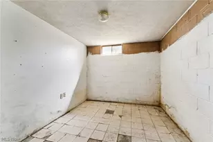 248 Menegay Rd, Louisville, OH 44641 - Photo 23